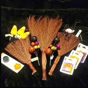 Vtg Halloween decorations wicker brooms ceramic tree bulbs floral pik bundle NWT